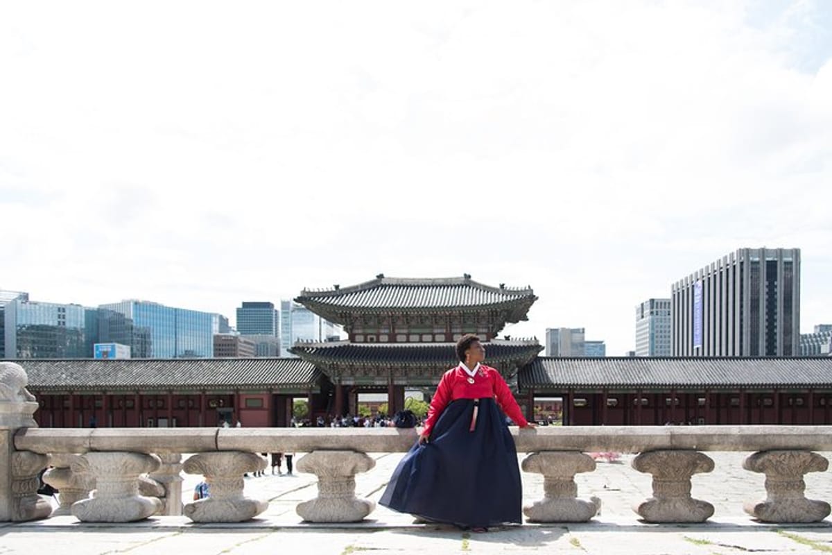 private-palace-photo-shoot-in-seoul-with-a-photographer_1
